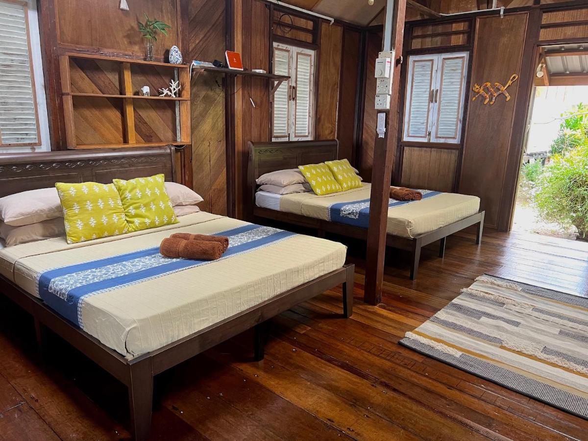 Swiss Cottage Tioman Kampong Ayer Batang Екстериор снимка