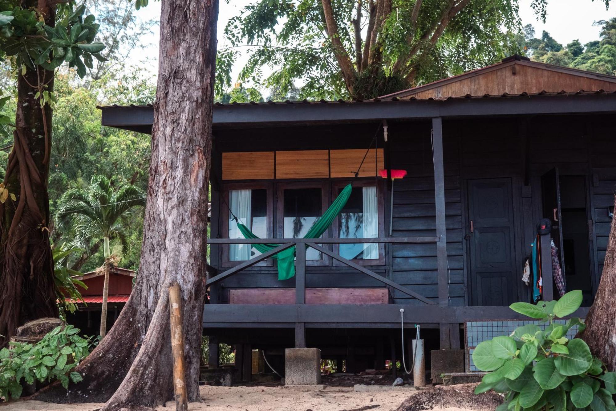 Swiss Cottage Tioman Kampong Ayer Batang Екстериор снимка